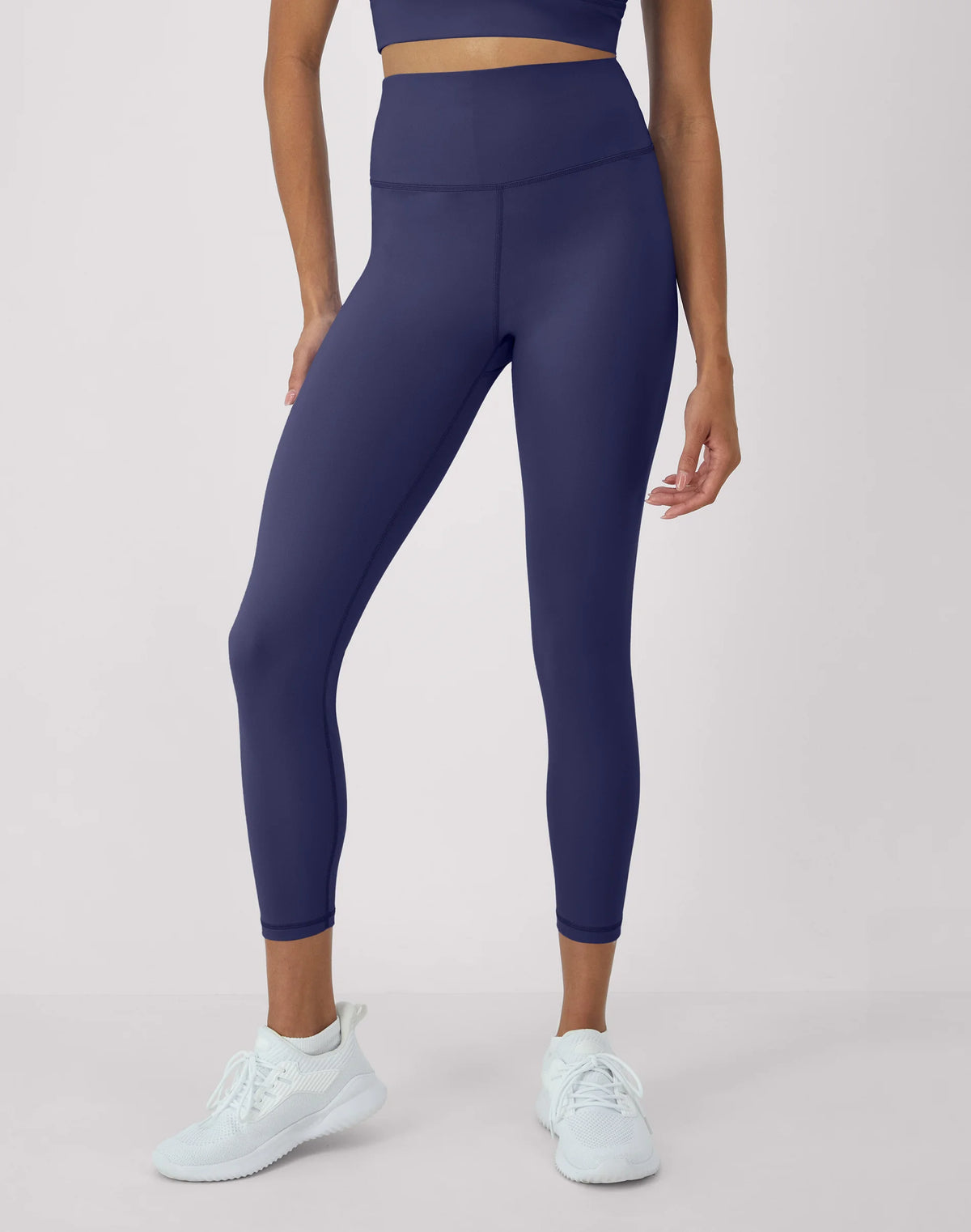 Hanes Moves Women's 7/8 Leggings with Internal Pocket, 25"
